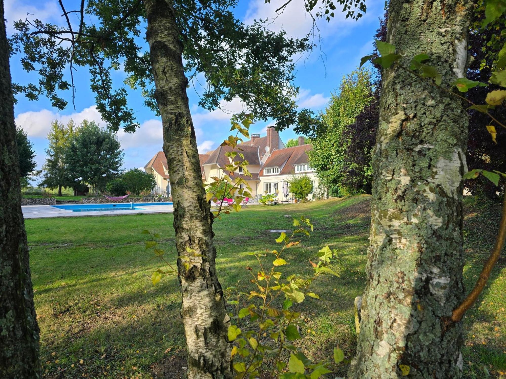 Bed and Breakfast Domaine Des Bruns Châtillon-Coligny Zewnętrze zdjęcie